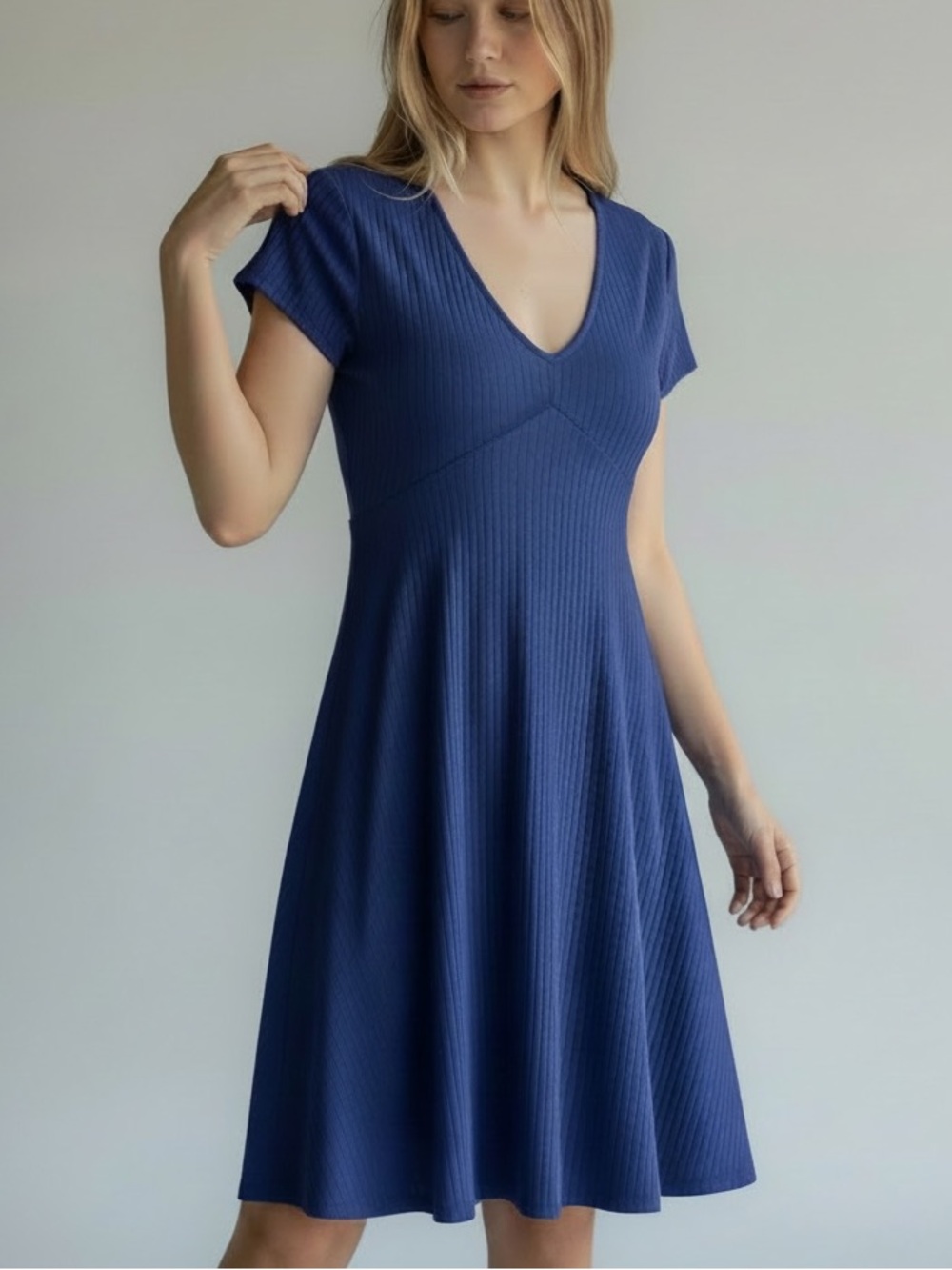 Planet Gold, Royal Blue, short Sleeve Mini Dress. Size Large